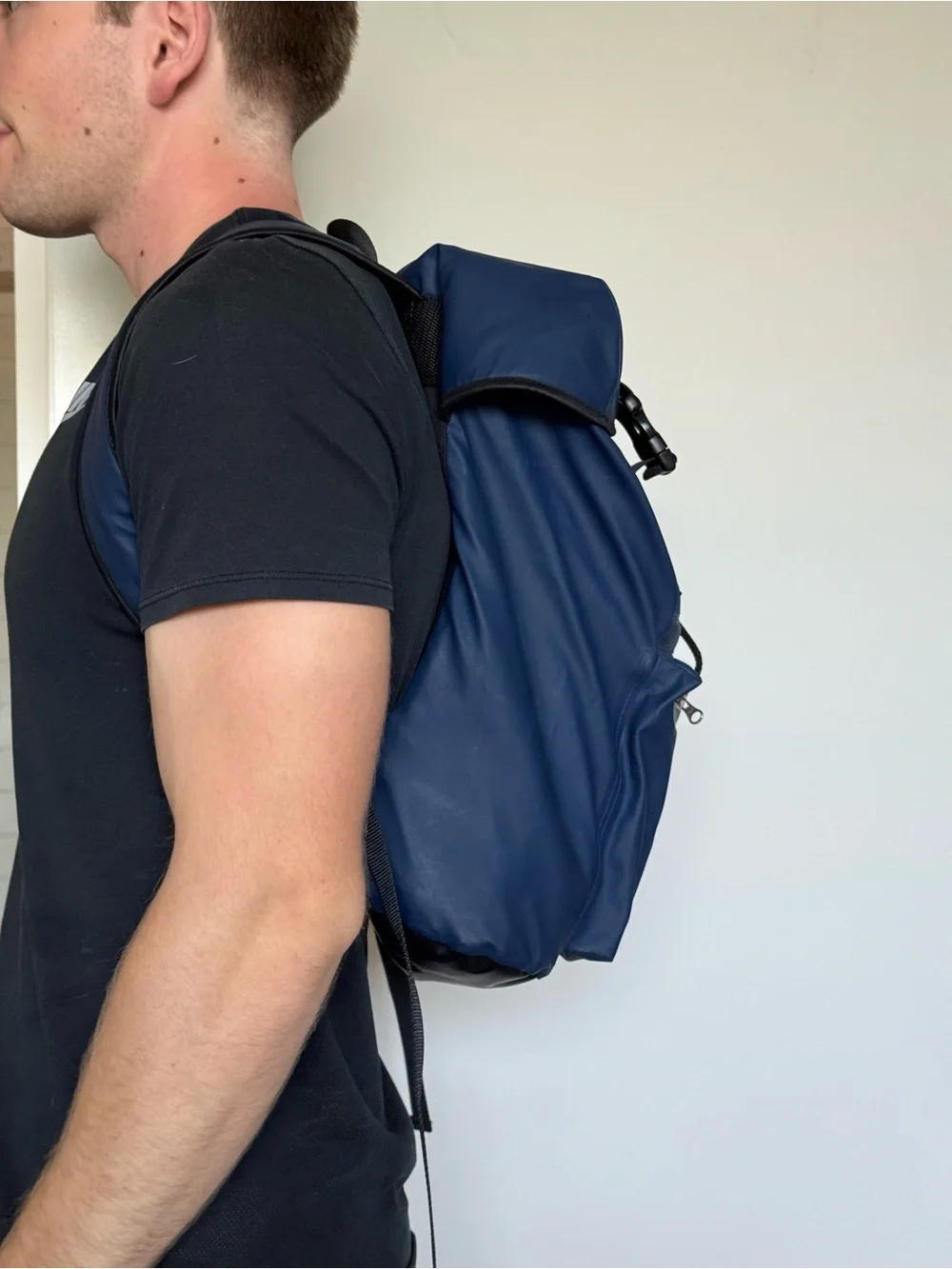 Men’s/Women’s 66°North 15L Insulated Water Resistant Backpack - Navy Blue/Vlack